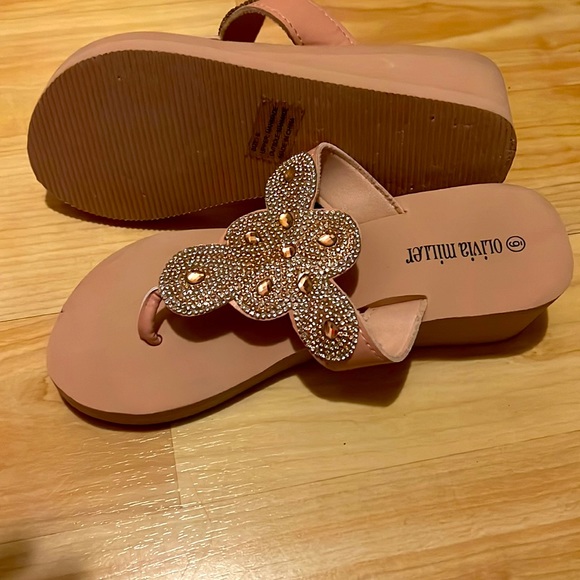 Tan/Rose gold Wedge flip flops - Picture 2 of 2